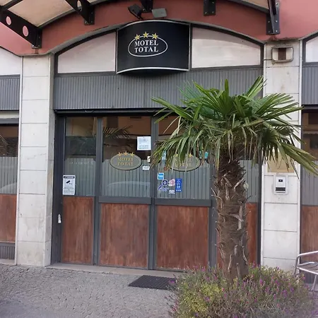 Otel Sleep Well Total 2 Stelle 3*